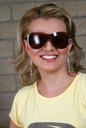 Isabel and Her Amigos