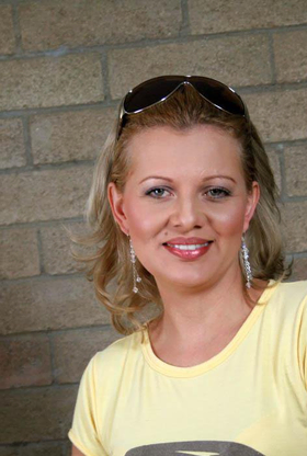 Isabel and Her Amigos