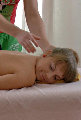 Gym Bunny Gets Nailed