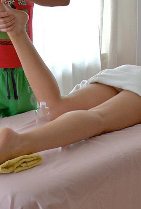 Gym Bunny Gets Nailed