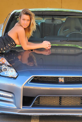 Long Legged & Jaw-Dropping