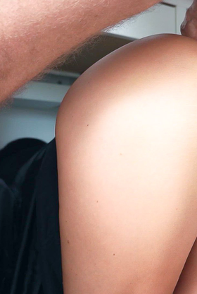 Raven-haired Housewife With Fine-sized Fun bags Gets Anal She's Been Craving For pictures (Warm Mother)