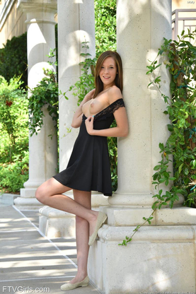 The Black Dress photos (Molly Manson)