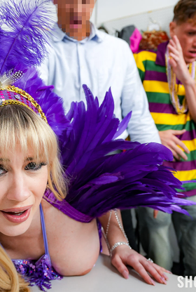 Fabulous Festive MILF With Yam-sized Melons Gets Penalized For Stealing images (Jessica Ryan)