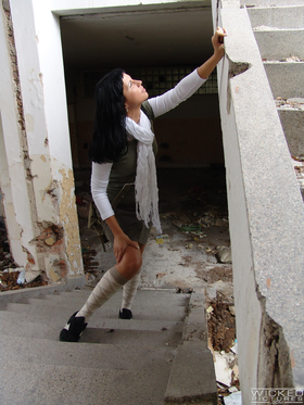 Easygoing Ebony-haired Gets Poked Rock-rock hard In Some Abandoned Palace images (Renata, Neeo)
