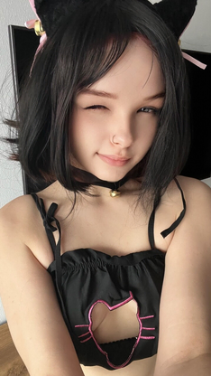 OnlyFans Tiny' Missy starring Little Missy Fuck-fest Photographs