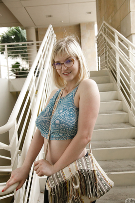 Alluring light-haired Vicky Chandler exposes her immense butt & her mouth-watering boobies