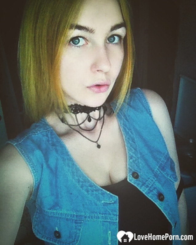 Fledgling cutie Summer Hart uncovers her superb-sized naturals and takes selfies