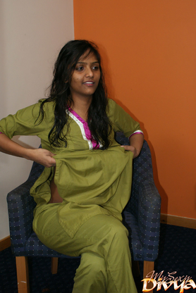 Indian divya slides off her shalwar suit to posture naked for the first-ever-ever time