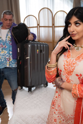 Fake Hub starring Aaliyah Yasin, Steve Q Orgy Photos