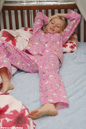 Lovely Anne spreads her legs wide open for some solo fun in her panties