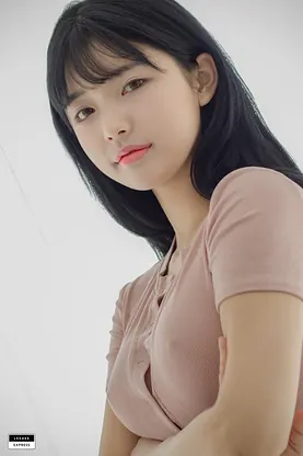 Beautiful KoreanBabe Girls Masturbate in Public with Solo Play