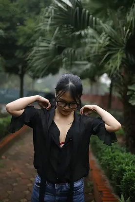 Get ready for a wild bent box fuck-a-thon with gorgeous amateurs in sexy jeans and glasses