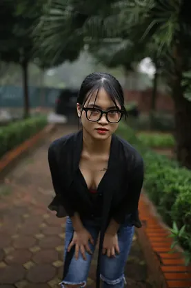 Get ready for a wild bent box fuck-a-thon with gorgeous amateurs in sexy jeans and glasses