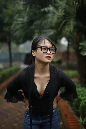 Get ready for a wild bent box fuck-a-thon with gorgeous amateurs in sexy jeans and glasses