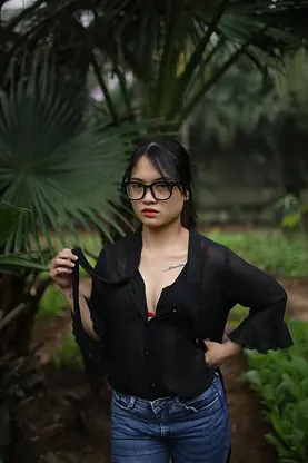 Get ready for a wild bent box fuck-a-thon with gorgeous amateurs in sexy jeans and glasses