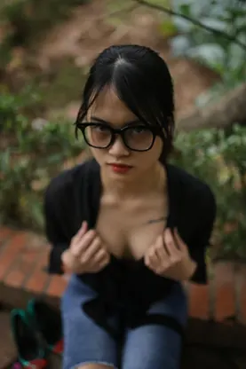 Get ready for a wild bent box fuck-a-thon with gorgeous amateurs in sexy jeans and glasses