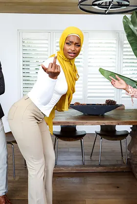 Ken Perceives, Jayne Doh & Rhae Woods take turns getting their curvy asses creamed at Hijab Fuckfest