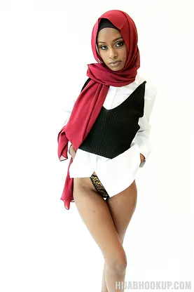 Fae Love's tight ass takes a hard pounding from Axel Haze in hijab-wearing frenzy
