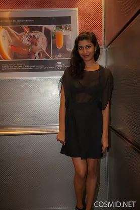 Watch Indian beauty Carla White reveal her thick, unclothed body and seductive moves