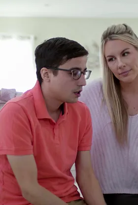 Nerdy Boy gets a hard fuck from COUGAR Bunny Madison in the living room