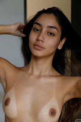 Watch stunning colombian babe Paulette Donceles flaunt her massive caboose and show off her suntanned tits in solo lingerie