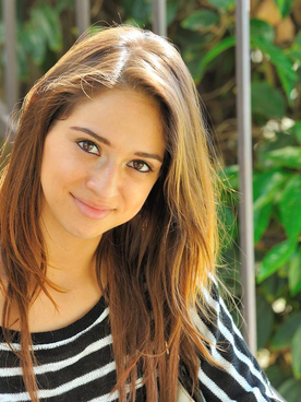 Sara Luvv