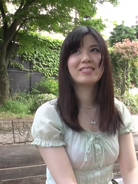 Madoka Araki Gives A Great Head Before Getting Her Unshaved Poon Banged