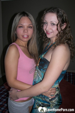 Super-sexy unexperienced college girls slurping each other's muffs in a sixty-niner