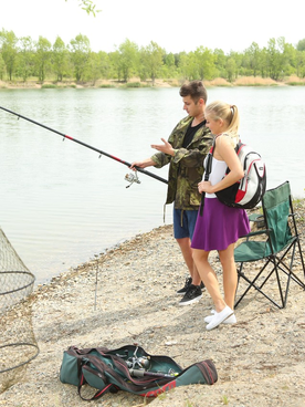 Blonde bombshell seduces her man while he tries to fish and ends up getting nailed