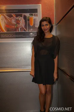 Watch Indian beauty Carla White reveal her thick, unclothed body and seductive moves