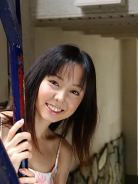 Watch Yui Hasumi flaunt her hairy pubic hair while flaunting her lingerie & teasing in Japanese